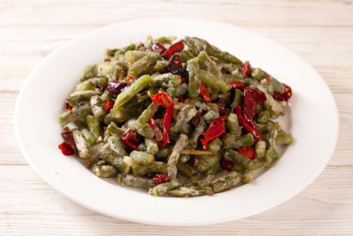 Жареная фасоль с острым перцем (300гр) - 750 руб